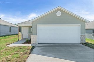 8017 Chesapeake Trail, Bauxite, AR 72011