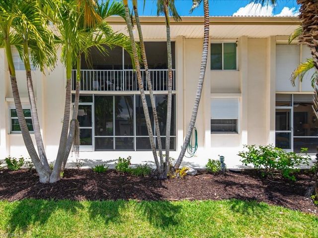 1200 Cherrystone CT B-109, Naples, FL 34102