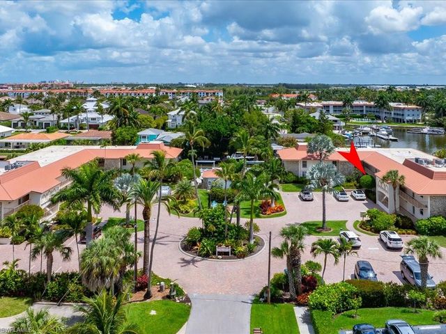 1200 Cherrystone CT B-109, Naples, FL 34102