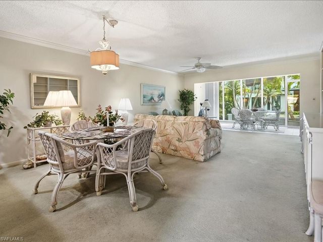 1200 Cherrystone CT B-109, Naples, FL 34102
