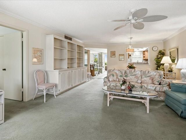1200 Cherrystone CT B-109, Naples, FL 34102