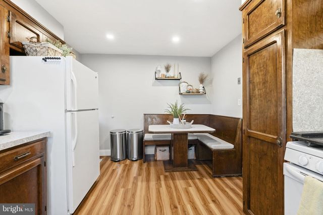 1010 BUTTONWOOD ST, Norristown, PA 19401