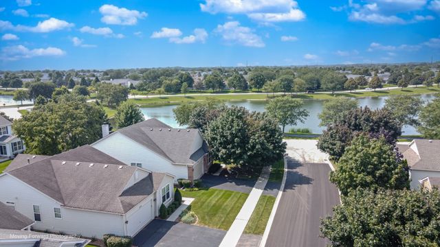 21311 Prince Lake Drive, Crest Hill, IL 60403