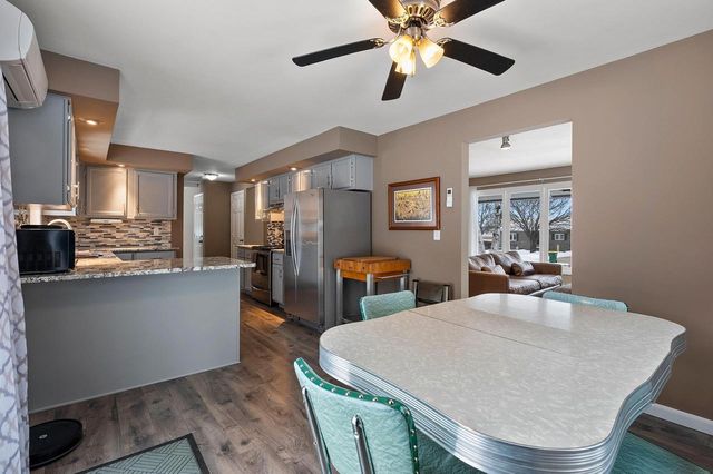 2359 SUNRISE COURT, Green Bay, WI 54302