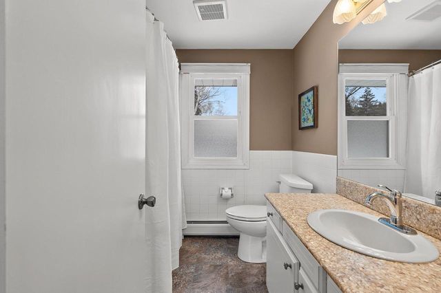 2359 SUNRISE COURT, Green Bay, WI 54302