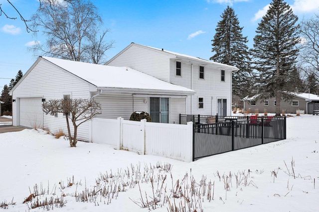 2359 SUNRISE COURT, Green Bay, WI 54302