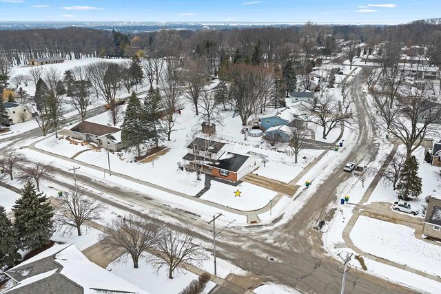 2359 SUNRISE COURT, Green Bay, WI 54302