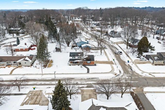 2359 SUNRISE COURT, Green Bay, WI 54302