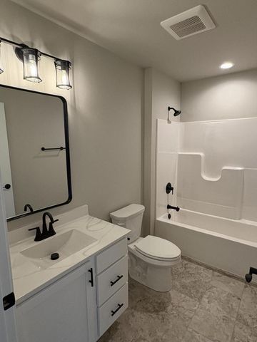 W4911 Sweet Wisdom CIRCLE, Fond Du Lac, WI 54937