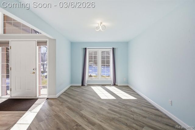 47830 Forest Court, Northville, MI 48168