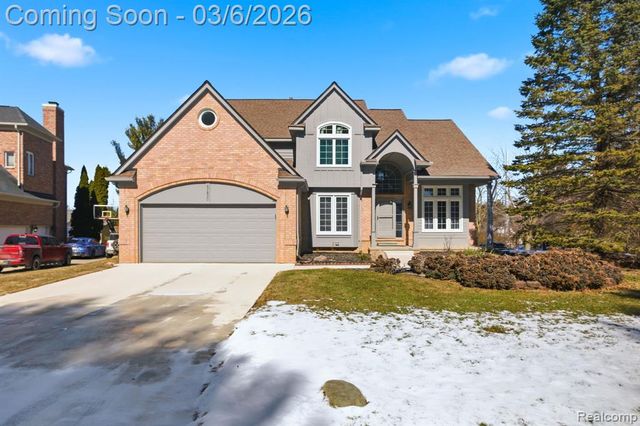 47830 Forest Court, Northville, MI 48168