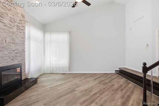 47830 Forest Court, Northville, MI 48168