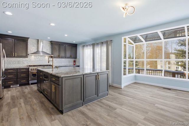 47830 Forest Court, Northville, MI 48168