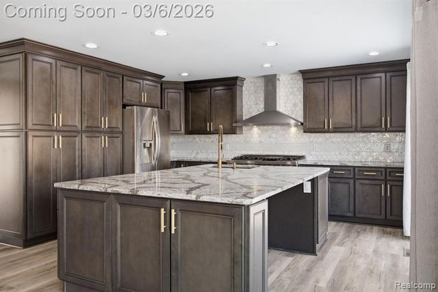 47830 Forest Court, Northville, MI 48168