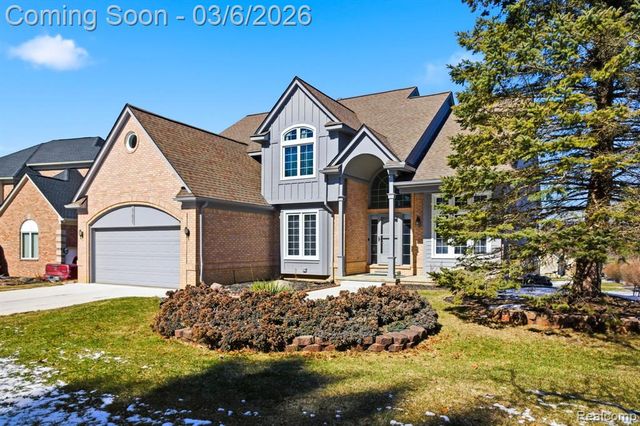 47830 Forest Court, Northville, MI 48168