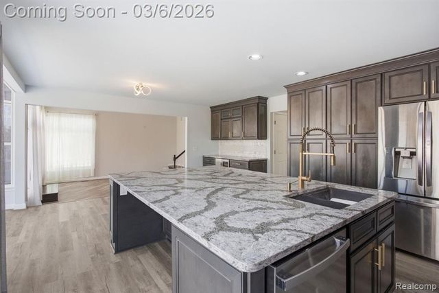 47830 Forest Court, Northville, MI 48168