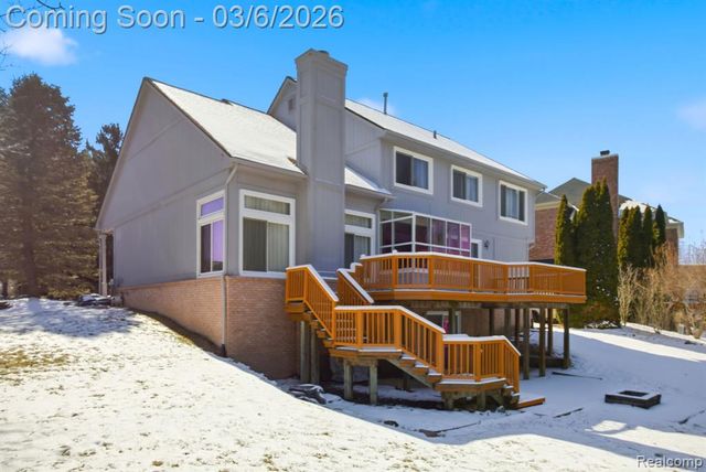 47830 Forest Court, Northville, MI 48168