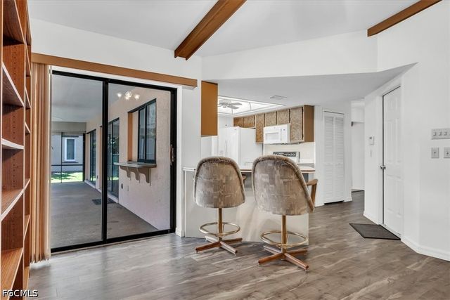 6070 Anchorline CT, North Fort Myers, FL 33917