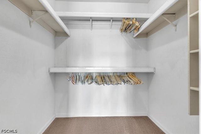 6070 Anchorline CT, North Fort Myers, FL 33917