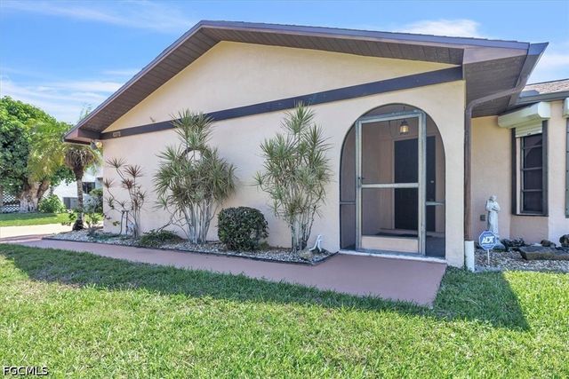 6070 Anchorline CT, North Fort Myers, FL 33917