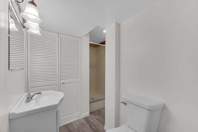 10447 N 477 E, Demotte, IN 46310