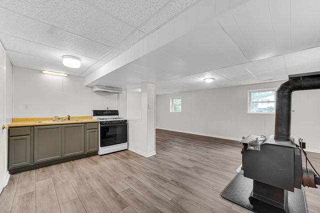 10447 N 477 E, Demotte, IN 46310