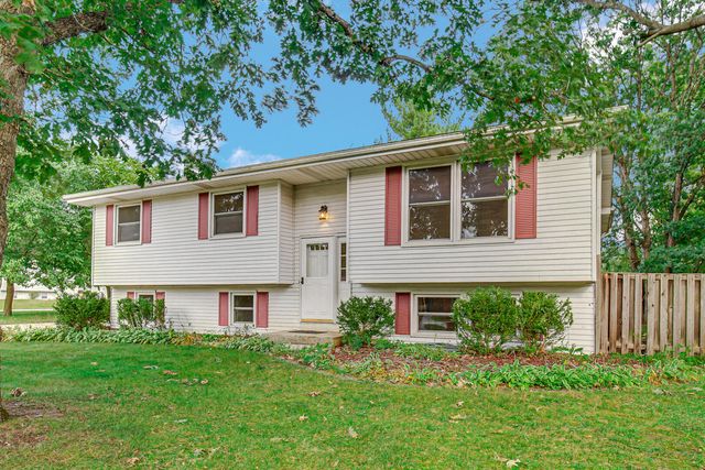 10447 N 477 E, Demotte, IN 46310