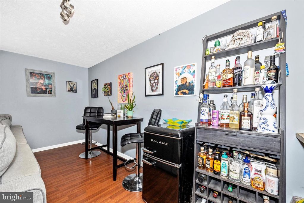 Image 7 of property listing at 1458 MOBLEY CT, Frederick, MD 21701