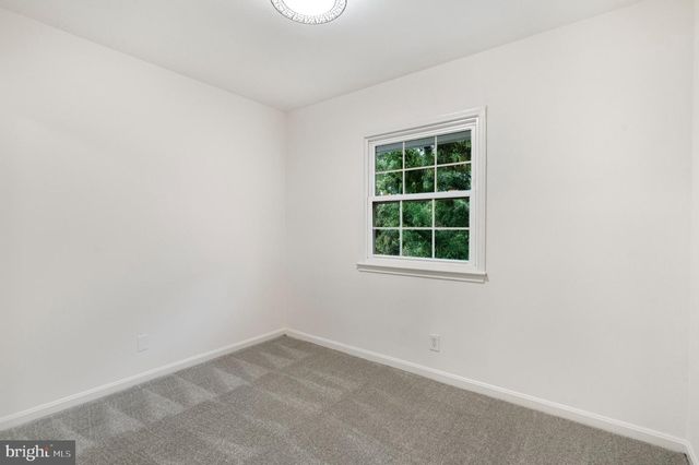 14812 LONDON TOWNE SQ, Centreville, VA 20120