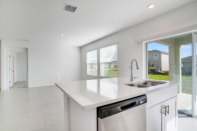 4744 BABYS BREATH PLACE, Lake Hamilton, FL 33851