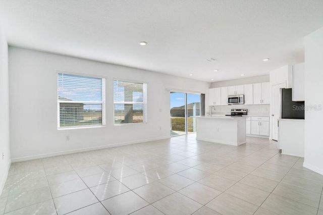 4744 BABYS BREATH PLACE, Lake Hamilton, FL 33851