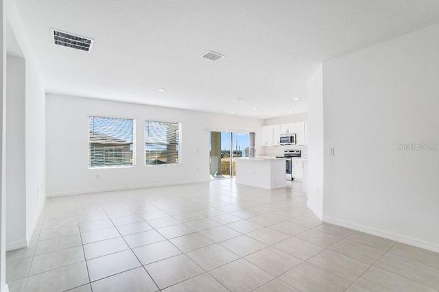 4744 BABYS BREATH PLACE, Lake Hamilton, FL 33851