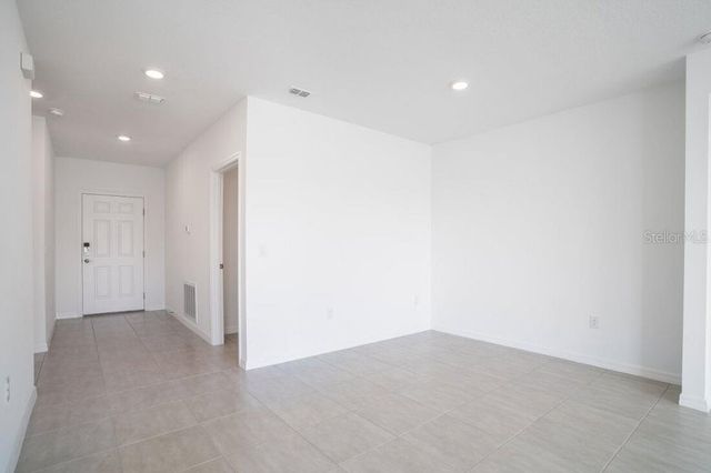 4744 BABYS BREATH PLACE, Lake Hamilton, FL 33851