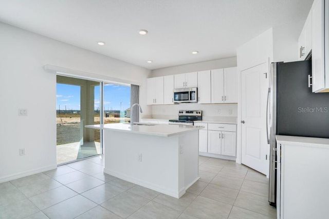 4744 BABYS BREATH PLACE, Lake Hamilton, FL 33851