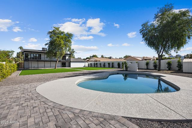 11442 N BANCROFT Drive, Phoenix, AZ 85028