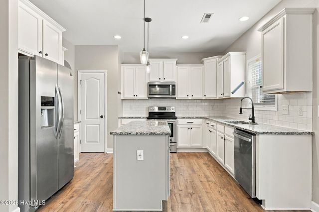 2020 Malta Court, Aberdeen, NC 28315