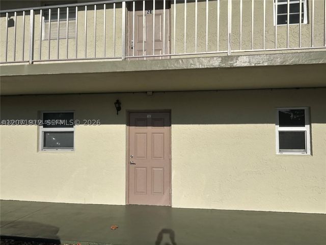 609 S State Road 7 1E, Margate, FL 33068