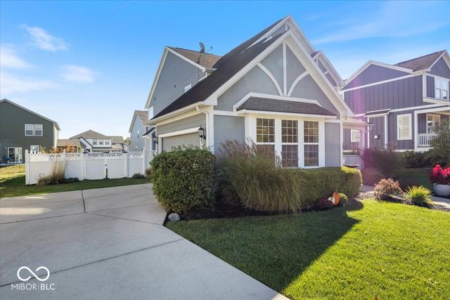 1351 Turner Trace Place N, Avon, IN 46123