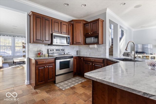 1351 Turner Trace Place N, Avon, IN 46123