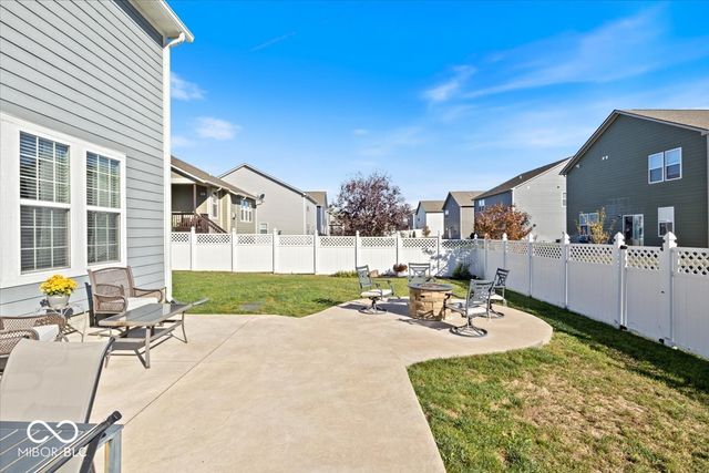 1351 Turner Trace Place N, Avon, IN 46123