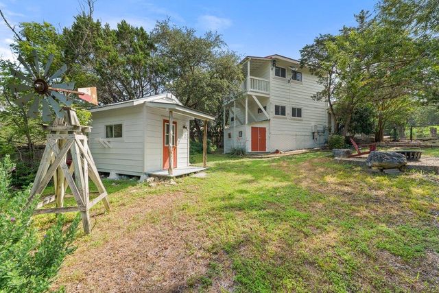 131 Belle DR, Wimberley, TX 78676
