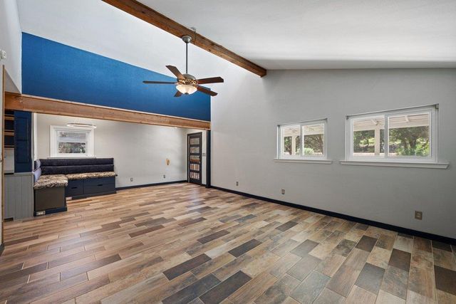 131 Belle DR, Wimberley, TX 78676