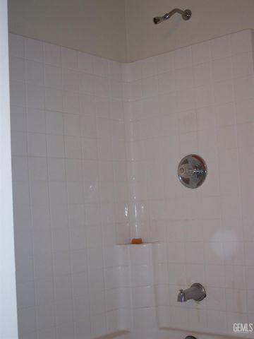 300 Mount Vernon Avenue, Bakersfield, CA 93307