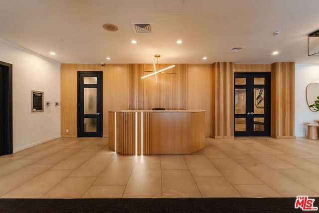 7135 Hollywood Boulevard 603, Los Angeles, CA 90046