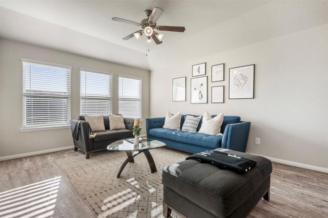 1992 Shim Ball Way, Pearland, TX 77089