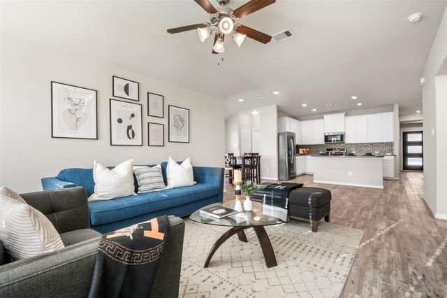 1992 Shim Ball Way, Pearland, TX 77089