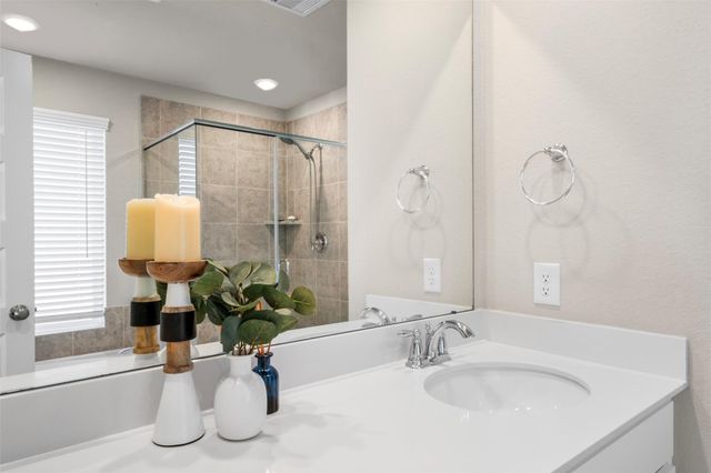 1992 Shim Ball Way, Pearland, TX 77089