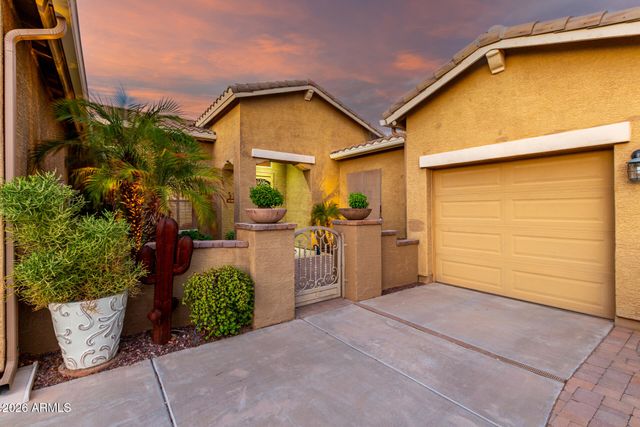 20489 N WISHING WELL Lane, Maricopa, AZ 85138