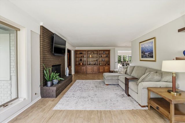 209 Ridgeland Road, Tallahassee, FL 32312