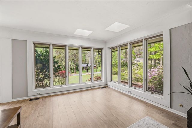 209 Ridgeland Road, Tallahassee, FL 32312